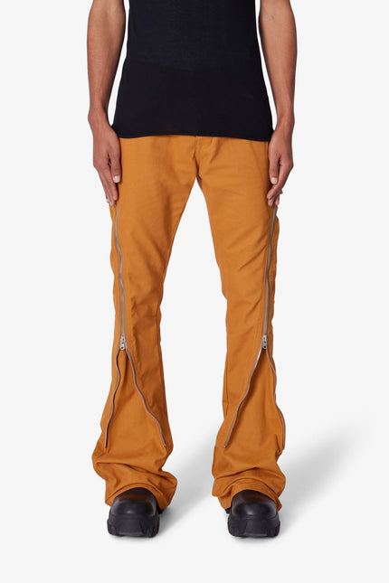 D519 Jeans acampanados con cremallera - Naranja